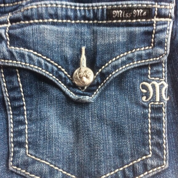 Miss Me Dark Wash Flap Pockets Mid Rise Boot Western Boho Denim Jeans Size 30* - Picture 4 of 10